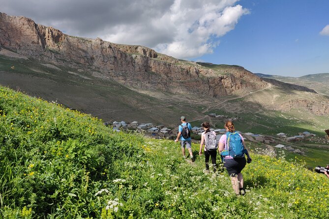 2 Day Hiking Homestay Tour in Remote Villages of Guba - What the $385 price really covers