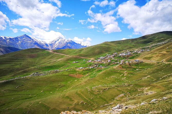 3-Day Hiking & Trekking Tour Remote Villages in Guba Azerbaijan - The long road north from Baku