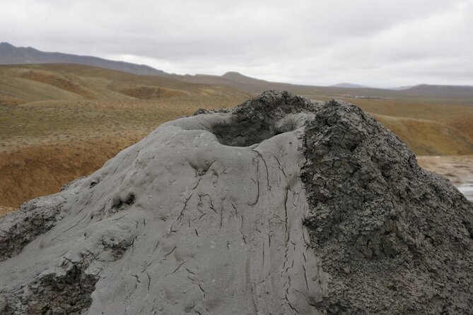 3 Nights 4 Days Azerbaijan Tour Package - Option 04 - Ateshgah and Yanar Dag: Azerbaijan’s natural flames
