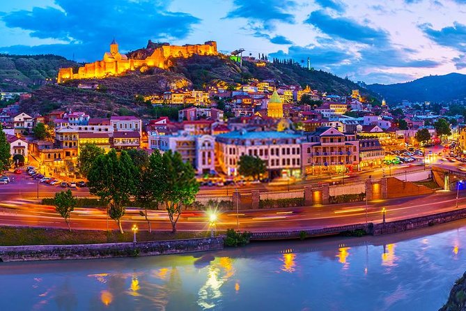 9 days Baku to Qabala - Sheki - Zaqatala - Sighnaghi and Tbilisi Private Tour - Baku’s old walls and futuristic museums
