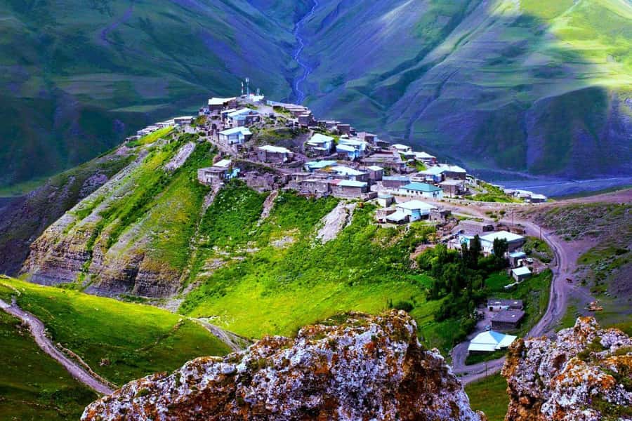 All Inclusive Private Guba Khinalug Day Tour - The long road north from Baku