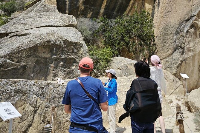All inclusive! Qobustan, Mud Vulcano, Ateshgah & Yanardag Fire Mountain Tour - Private transport, guides, and the pace of the day