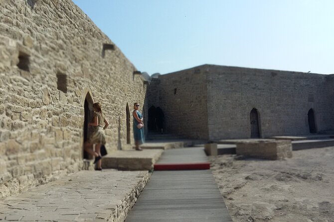 Ateshgah Fire Temple and Yanardag Fire Mountain Private Tour - Timing, pickup, and cancellation advice