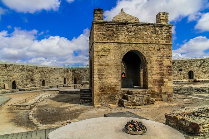Azerbaijan: the land of burning flames - Key points to know before booking