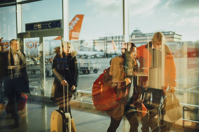Baku Airport Private Transfer Service - One-way or round-trip service for Baku hotels