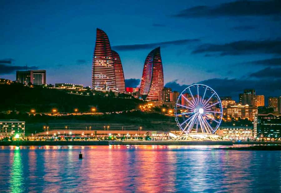 Baku City Night Tour - Why Baku works especially well at night