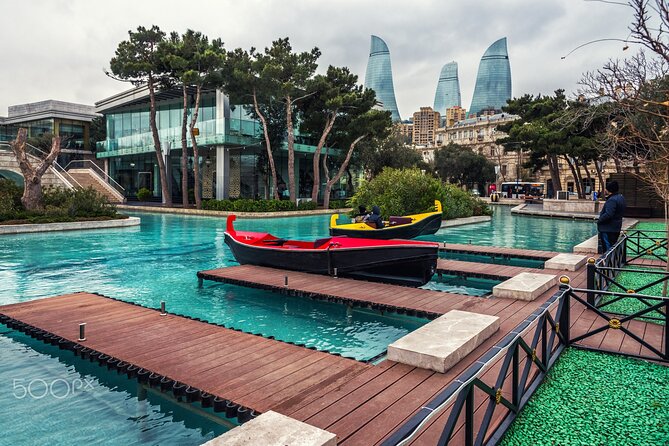 Baku City Sights Guided Night Walking Tour with Funicular - Timing, comfort, and who will enjoy it