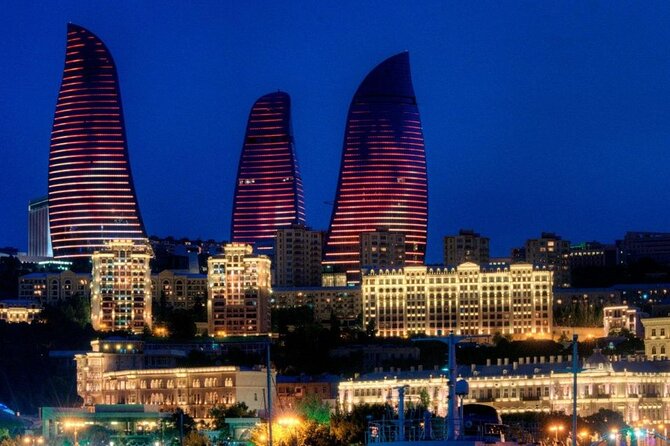 Baku City Sights Guided Night Walking Tour with Funicular - From Azneft Square to the Caspian waterfront