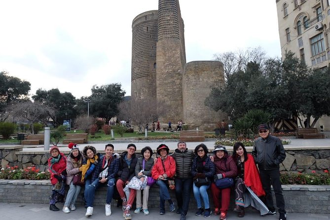 Baku City Tour and Old town without transportation service - Starting on Nizami Street