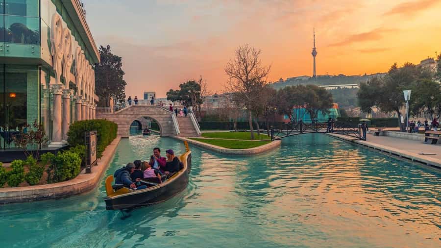 Baku City Tour: Explore the Heart of Azerbaijan - Baku Boulevard beside the Caspian Sea