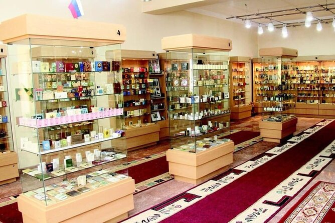 Baku City Tour with Guide Admission Include - Carpet Museum: Azerbaijan’s craft tradition in one building