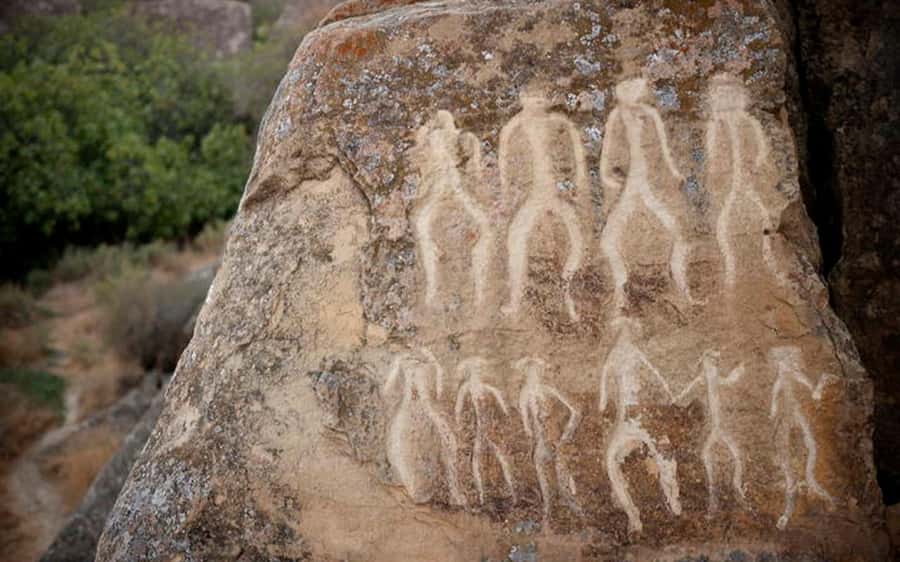 Baku: Gobustan & Absheron Group Tour + Lunch & Tickets inc - Key things to know before booking