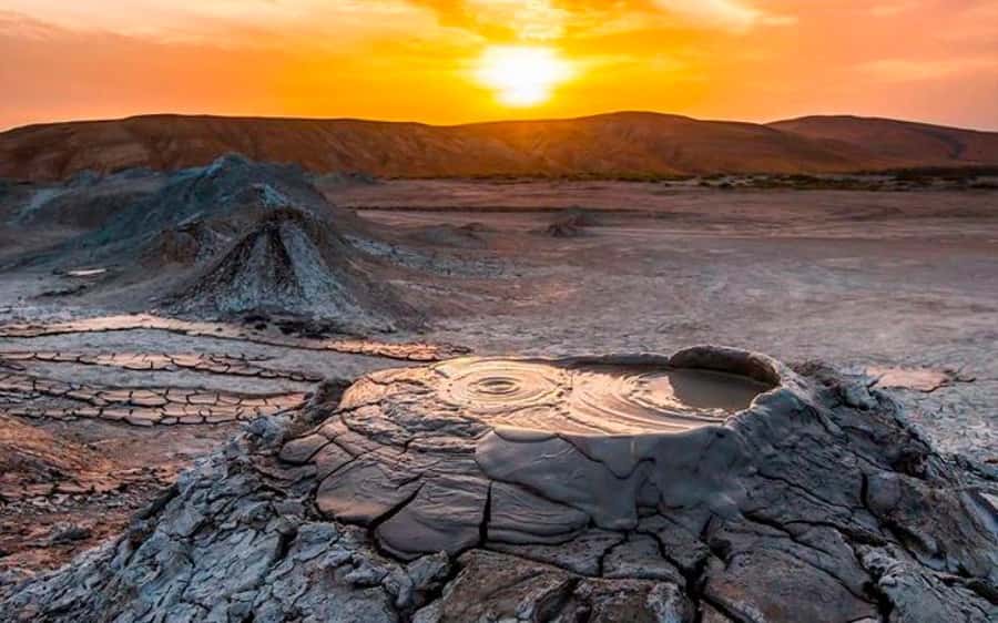 Baku: Gobustan Absheron Tour Entry Tickets included - Why this Absheron route works so well in one day
