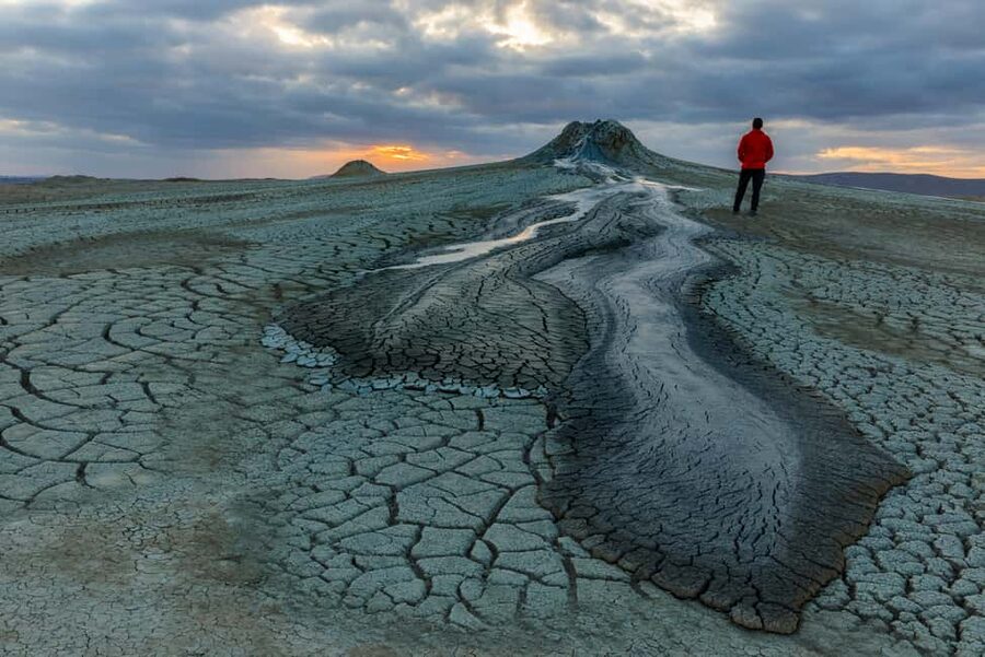 Baku: Gobustan and Absheron Adventure Tour - What the $9 price really buys you