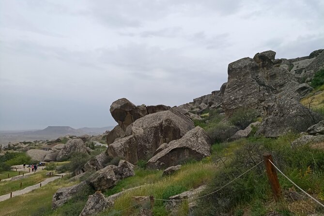 Baku: Gobustan, Mud Volcano, Fire Temple & Burning Mountain - Ateshgah Fire Temple and its eternal flame