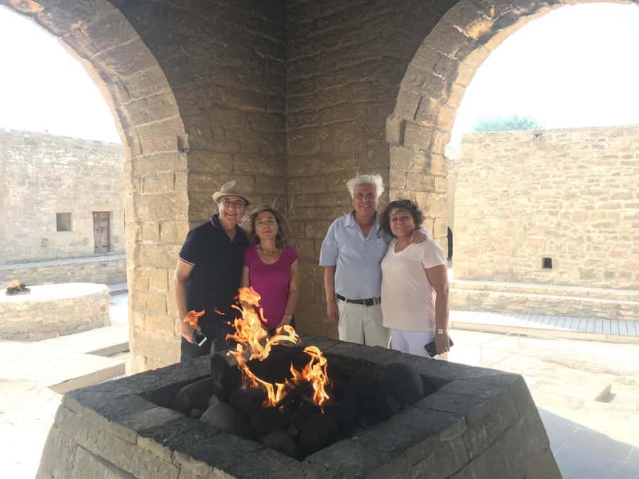 Baku: Gobustan, Volcanoes, Fire Temple and Yanardag Day Trip - The guides and the pace of the day
