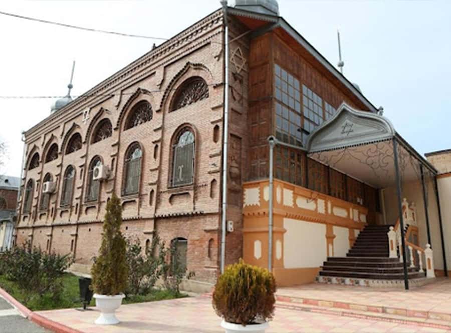 Baku: Guba & Sahdag Tour Lunch included and Laza Waterfall - Shahdag Resort: two hours to choose your own adventure