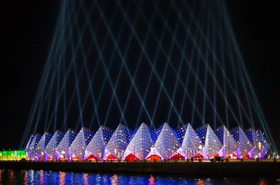Baku Guided Night Tour - Flame Towers and the Alley of Martyrs