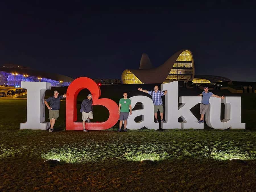 Baku: Historic and Modern Baku Tour ( Day & NIght Tour) - Walking through Icherisheher, Baku’s walled core