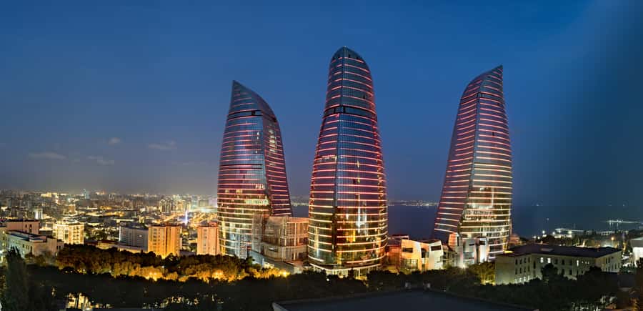 Baku Historical and modern tour in 2-3 hours+FREE Night tour - Flame Towers and Highland Park: Baku from above