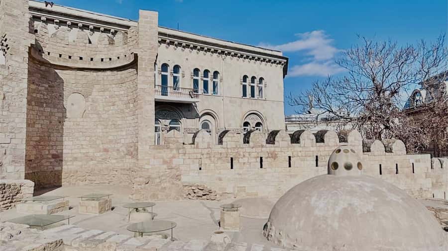 Baku: Inner City Walking Tour. - Who will enjoy this walking tour?