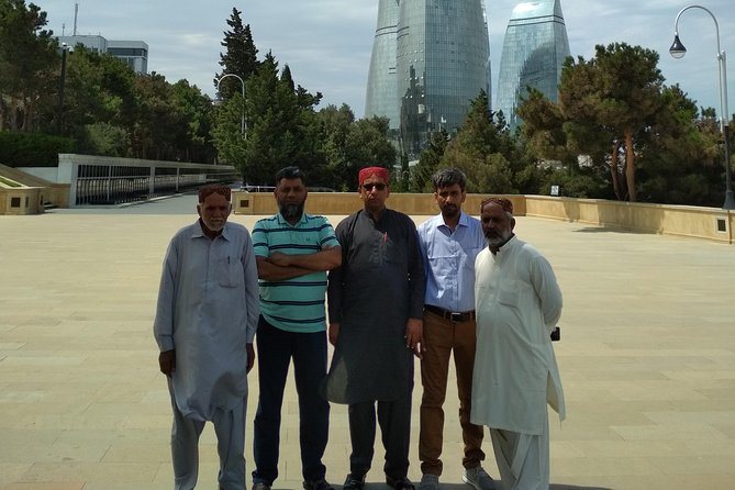 Baku Modern City & Old Town Private Tour - Baku Boulevard and the Caspian shoreline