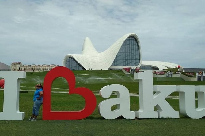 Baku Modern City & Old Town Private Tour - Flame Towers and Highland Park views