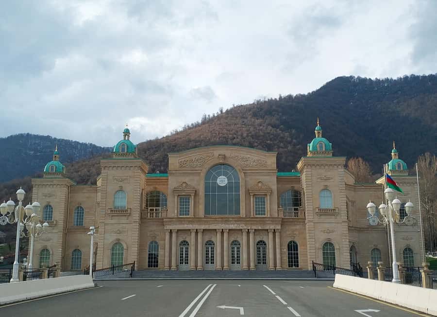 Baku: Mountains & History: Shamakhi–Gabala Escape - The early pickup from Baku