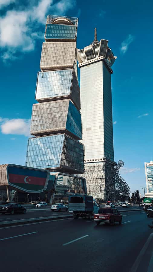 Baku: Night Panoramic Group Tour with Flame Towers 1 - Fountain Square and the central city mood
