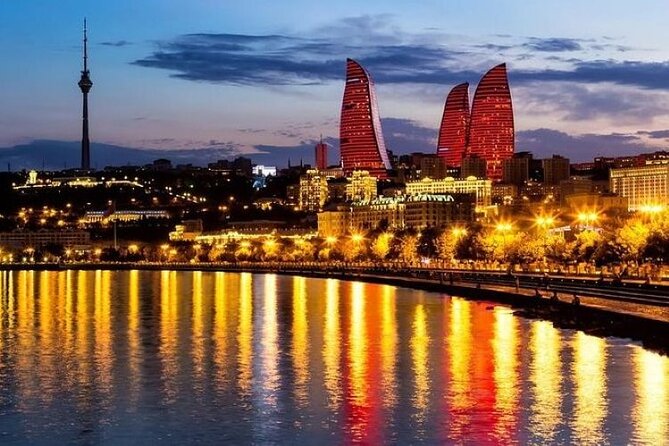 Baku Night Panoramic tour - Highland Park and the Flame Towers