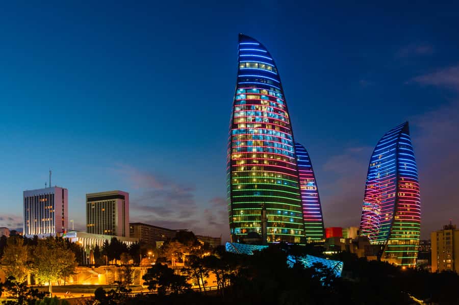 Baku: Nighttime Guided City Tour - The quick facts that matter most