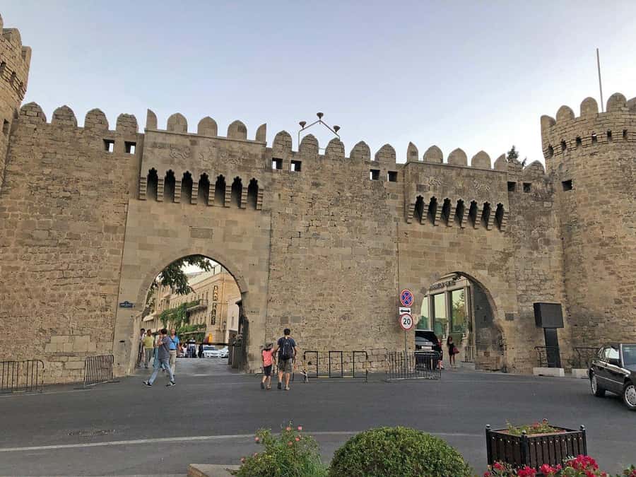 Baku: Old City Guided Walking Tour - Timing, languages, and practical comfort