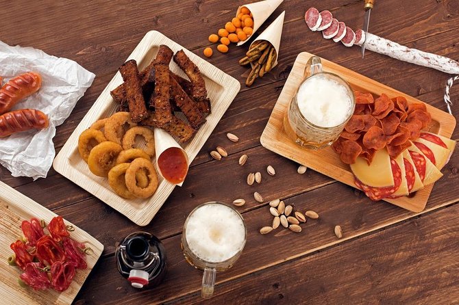 Baku Pub Experience ( All inclusive ) - The price: good value for drinkers who want company