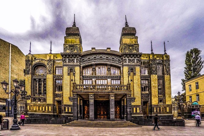Baku Soviet Architecutre Gudied Walking Tour - Quick points worth knowing