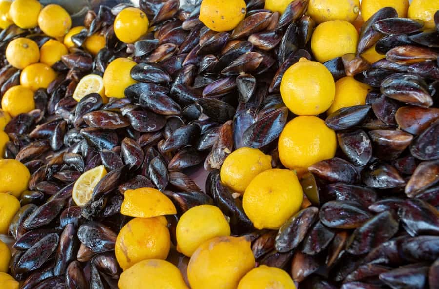 Baku Street Food Tour - Finding small eateries beyond the obvious route