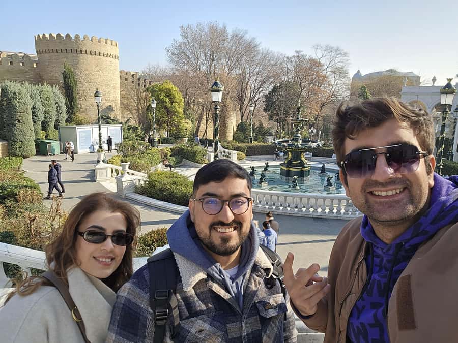 Baku: Stunning Walking Tour of Historical and Modern City - Key points to know before you book