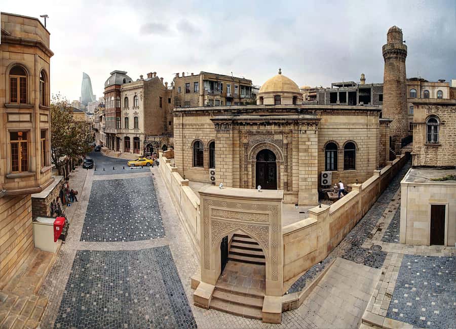 Baku: Stunning Walking Tour of Historical and Modern City - Highland Park and the Flame Towers view