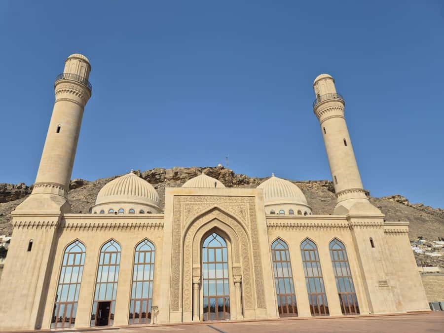 Baku: The Best 5 Sightseeing Spots Gobustan + Old City Tour - What the $20 price really includes