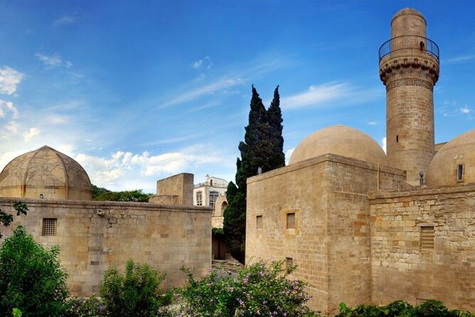 Baku Walking Tour (Old City) - The palace area and Baku’s changing architecture