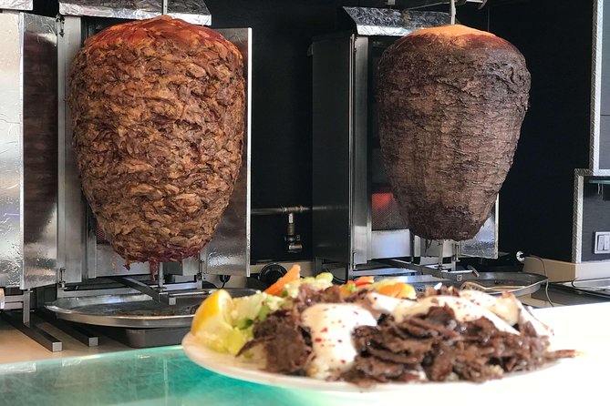 BAKU WALKING tour with the best STREET FOOD and DRINK tasting - Starting at Icherisheher at noon