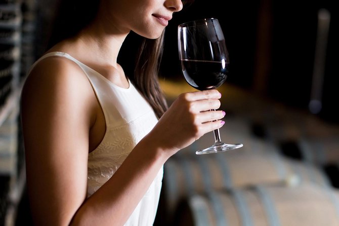 Baku Wine Crawl for Small Groups - Why this Baku wine walk makes sense