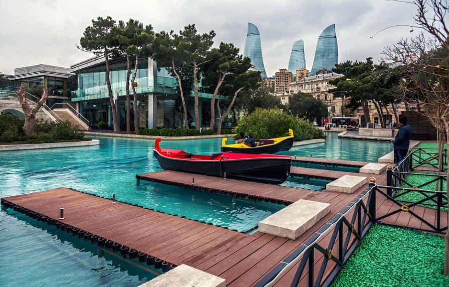 City Highlights Bike Tour - Little Venice beside the Caspian Sea