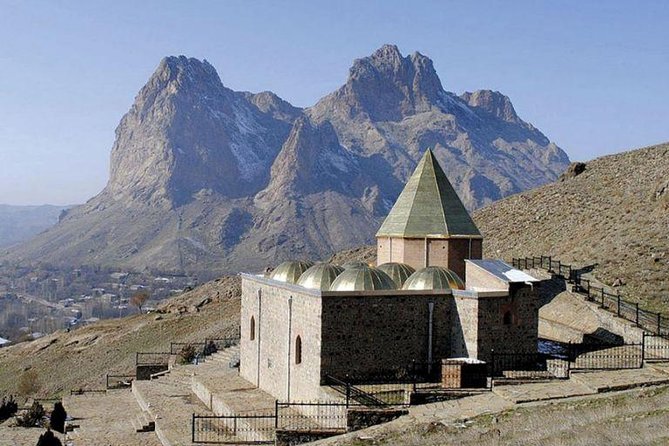 Day Tour from Nakhchivan to Alinja Castle, Ashabi Kahf and Khanegah Tomb - Private transport and the value of a flexible route