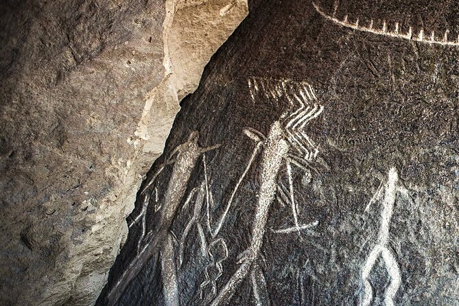 Discover Gobustan and Absheron History, Mud Volcanoes and Nature - Why this one-day route works