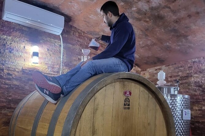 Family-owned Winery Tour with Candy Cane Mountain visit - Five things to know before you book