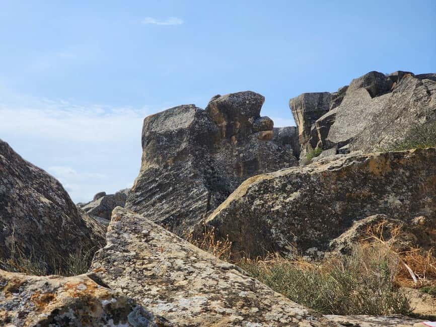 From Baku: Gobustan Rock Art and Mud Volcanoes Tour - Transport, timing, and the practical trade-offs