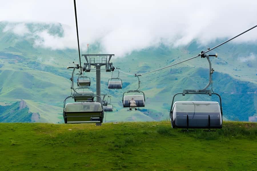 From Baku: Private or Shared Quba & Shahdag Trip with Lunch - Leaving Baku for the Candy Cane Mountains