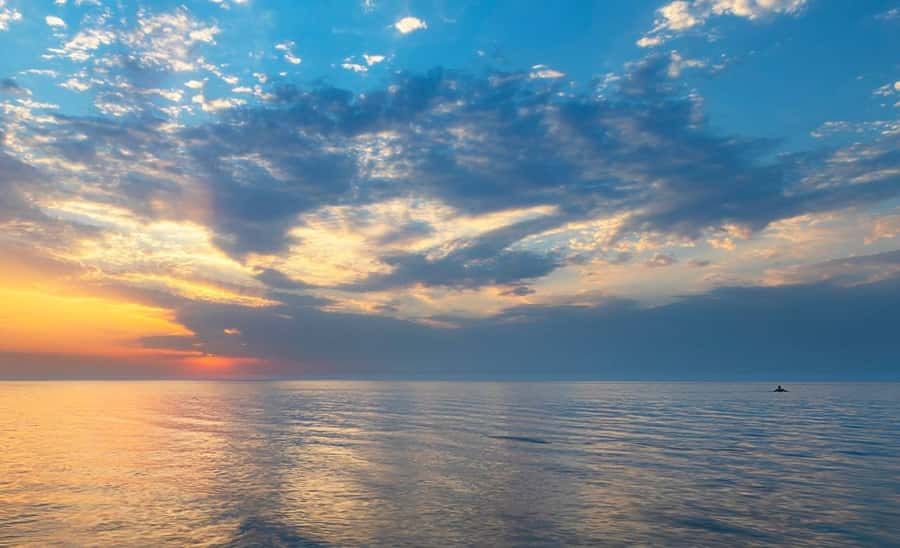 From Baku: Private Yacht Tour - Who will enjoy this most?