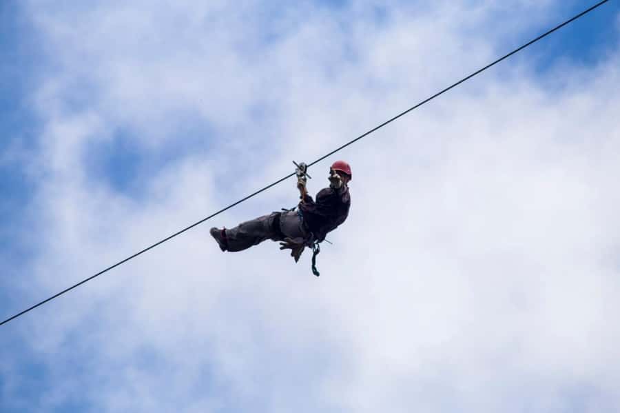 From Baku: Shahdag Mountain Resort Day Trip - Winter activities: snow, tubing, and ice skating