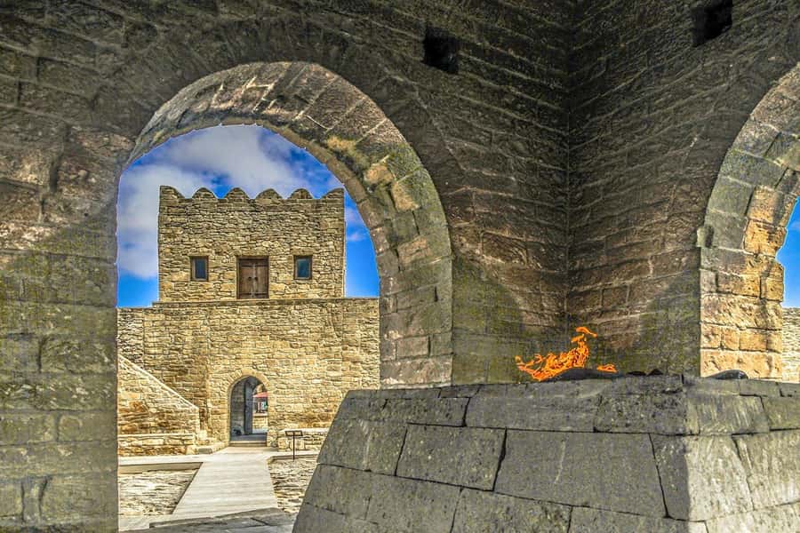 From Baku: Yanar Dag, Gobustan and Absheron Day Trip - The essential points at a glance